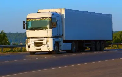 İzmir ile Tuzla Arası Öğrenci Eşyası Taşıma